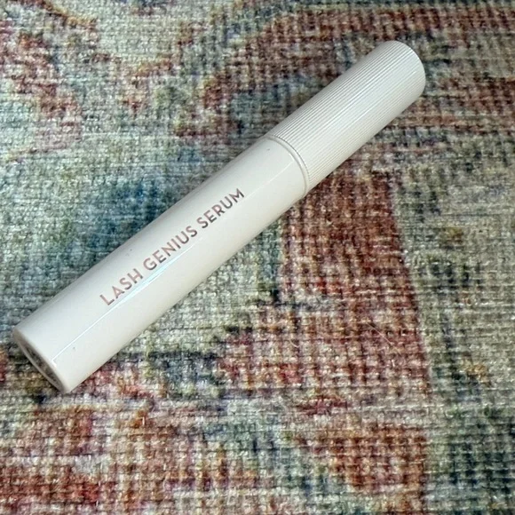 Anastasia Beverly Hills Genius Lash Serum - Picture 2 of 3
